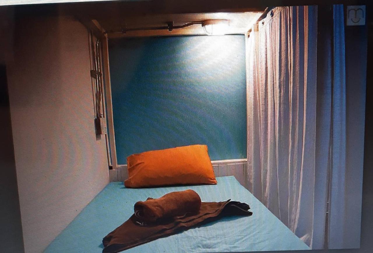 Cube Hostel Краби Экстерьер фото