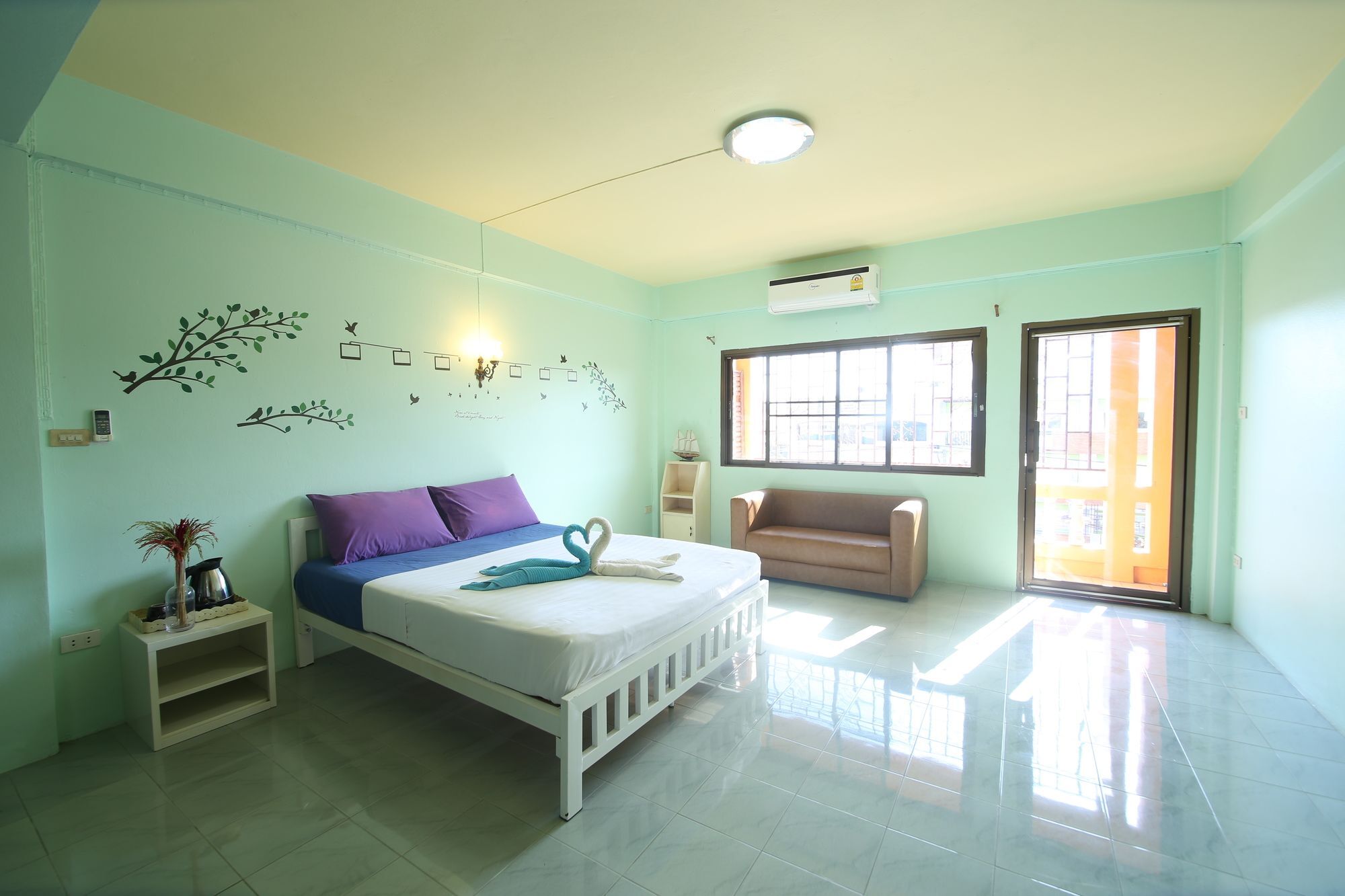 Cube Hostel Краби Экстерьер фото